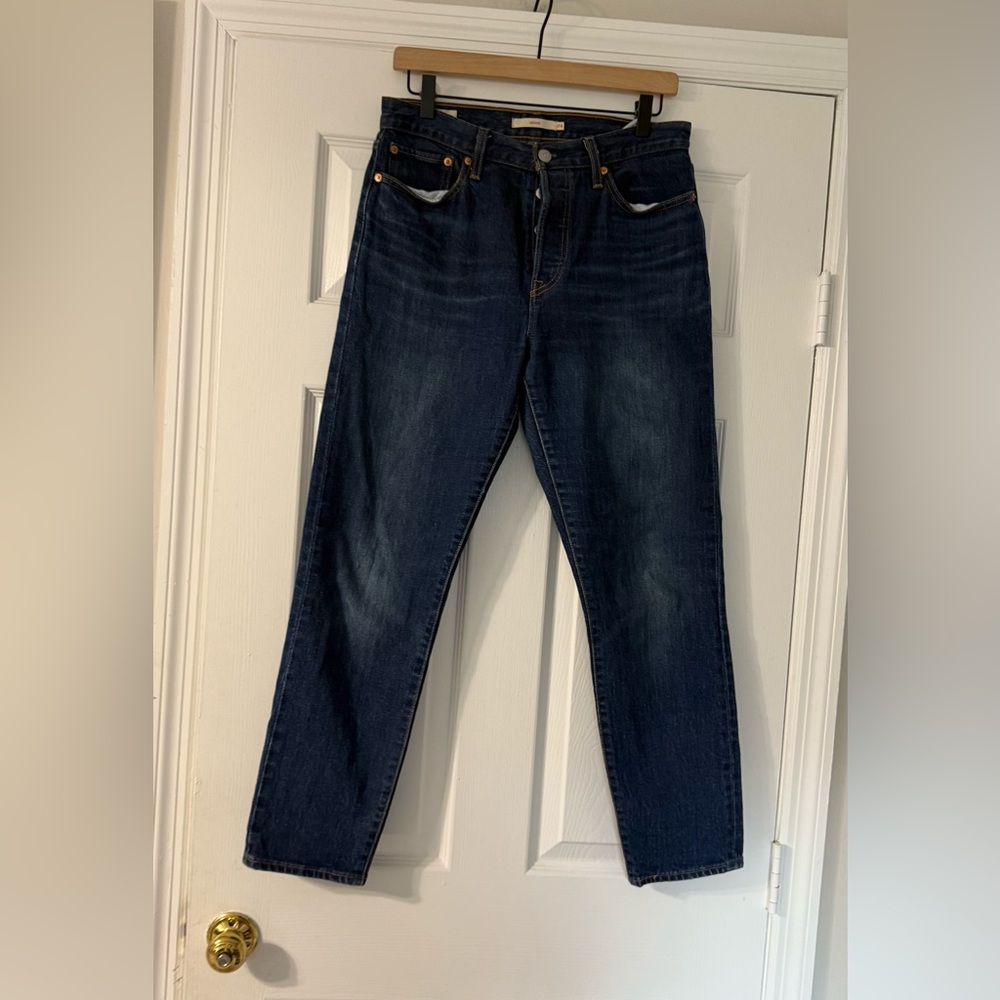 Levi’s Wedgie Fit High Rise Button Fly Jeans – Size 29 Dark Wash - Picture 6 of 13